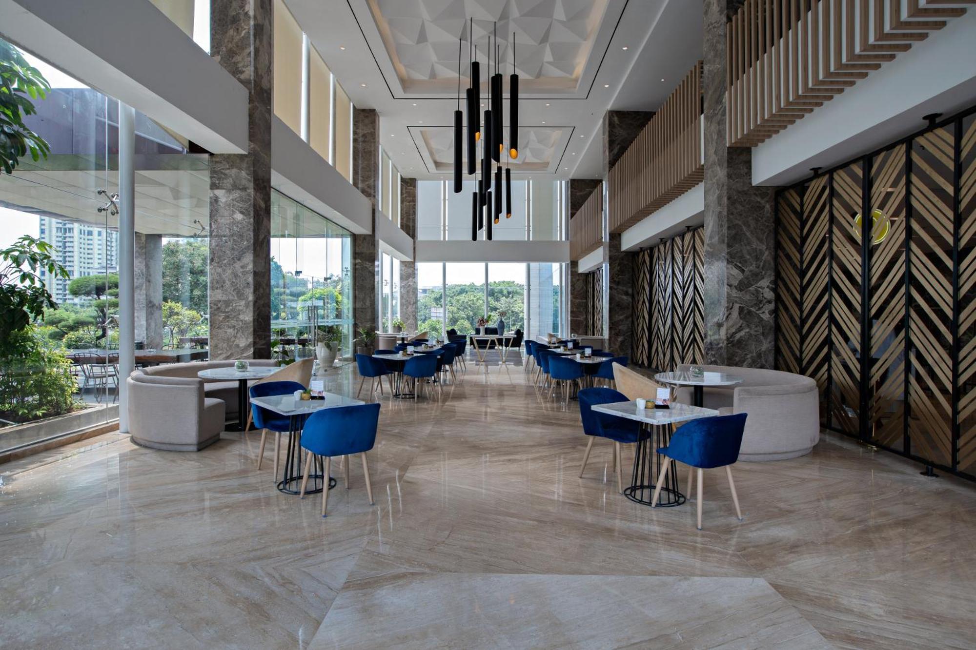 Grand Orchardz Hotel Kemayoran Jakarta Exterior photo