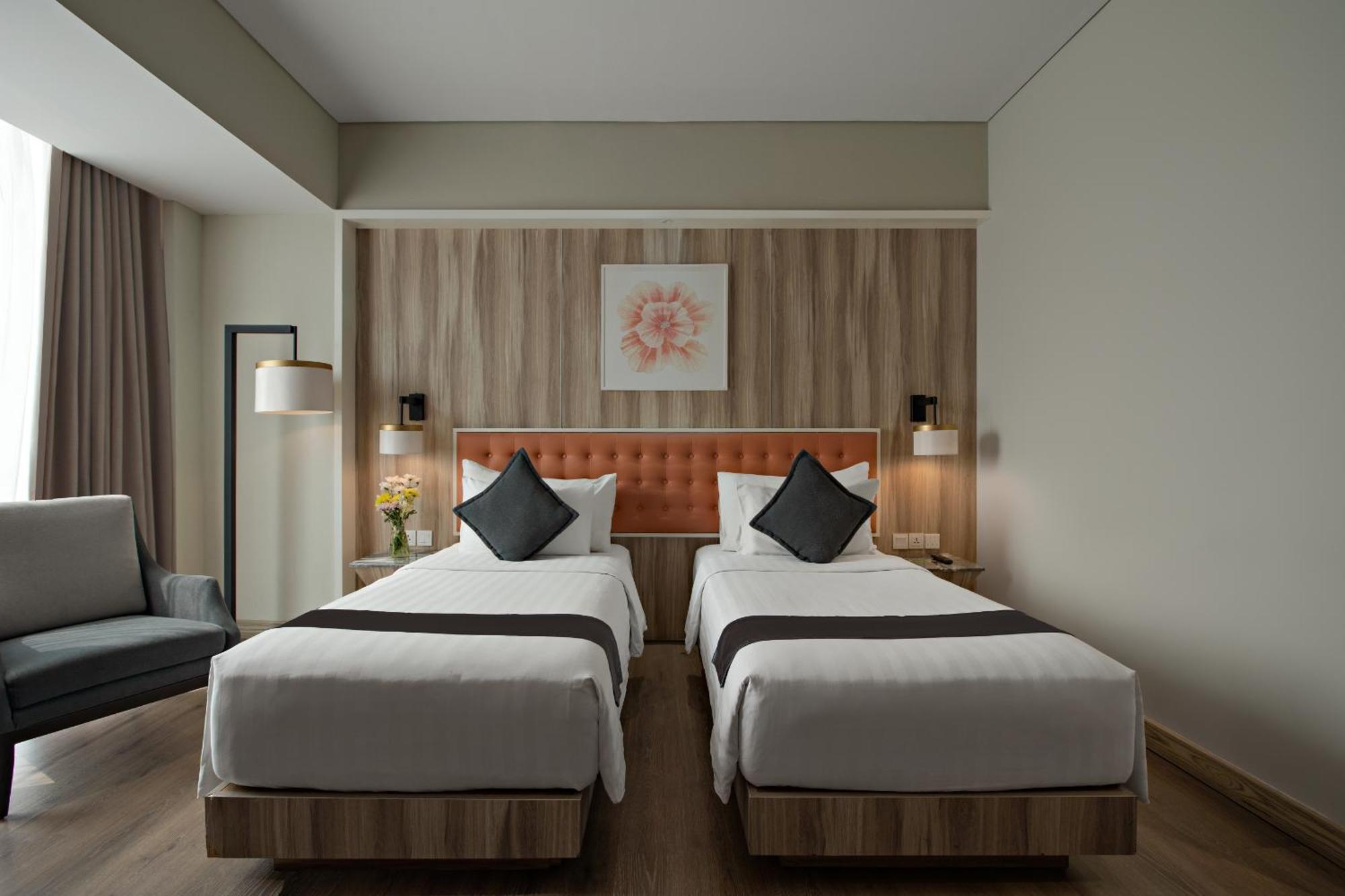 Grand Orchardz Hotel Kemayoran Jakarta Exterior photo